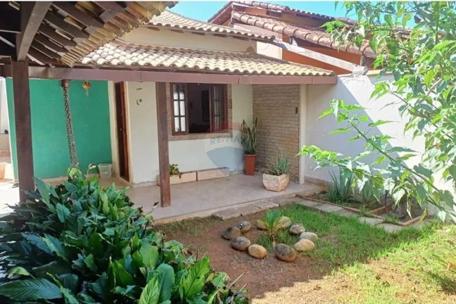 Imagem Casa com três dormitórios em itaipuaçu.
