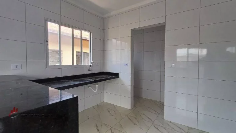 Imagem Casa com 2 dormitórios à venda, 70 m² por R$ 350.000,00 - tude basto - Praia Grande/SP