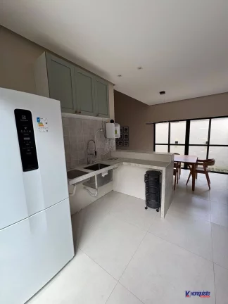 Imagem VENDO / ALUGO CASA DE 3 DORMITÓRIOS SENDO UMA SUÍTE COM CLOSET NO SIM