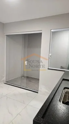 Imagem Sobrado com 3 dormitórios, sendo 1 suíte, lavabo, 2 banheiros e garagem para 2 veículos. Os ambie...