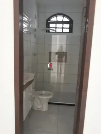 Imagem VENDO MARAVILHOSA CASA 3 QTS COM QUINTAL ENSEADA JACARAIPE