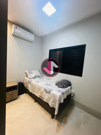 Imagem Casa Térrea com Acabamento de Classe A: Localizada no Condomínio Primor das Torres. Casa térrea c...
