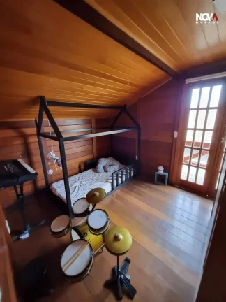 Imagem Venha se encantar com esta charmosa casa à venda em Vila Velha! Com estilo fantástico e localizaç...