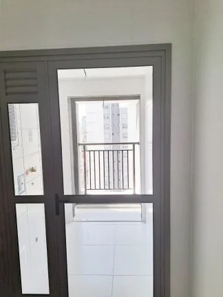 Imagem Apartamento 79M², 3Q, 1 Suíte, 2 Banheiros, 1 Vaga, Academia, Churrasqueira, Piscina Adulto e Infantil, Salão de Festas e Jogos, Quadra, Playground.