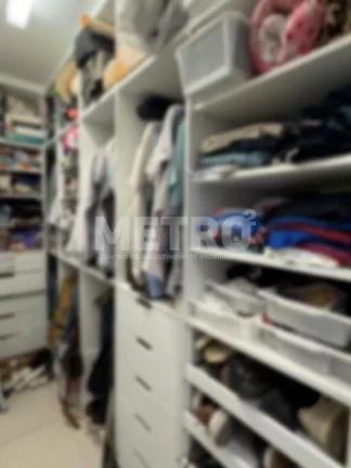 Imagem Casa à venda em condomínio, 3 suítes, Área gourmet ampla, piscina, Petrolina-PE