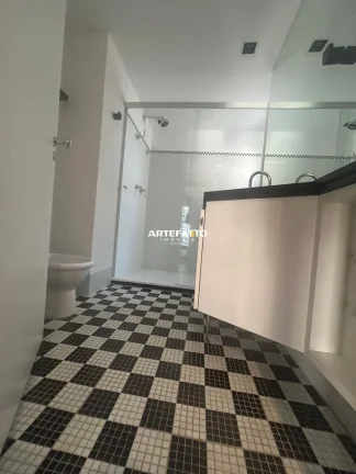 Imagem Com 130m2 de área privativa, este loft une elegância, conforto e praticidade