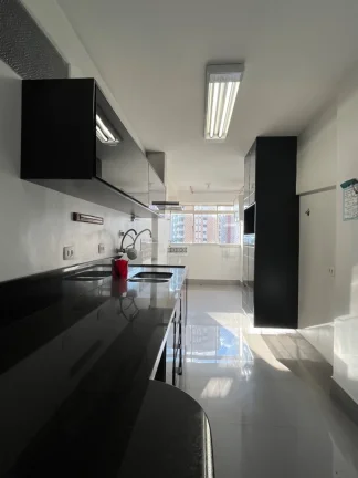 Imagem Apartamento 84M², 2Q, 1 Suíte, 2 Banheiros, 1 Vaga, Portaria 24h, Zelador.