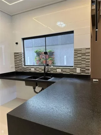 Imagem Casa à Venda em Caiçara, Praia Grande - SP
