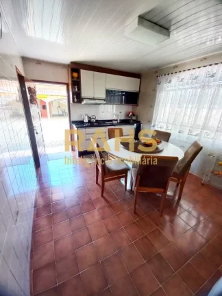 Imagem Ótima Residência Plana Com Piscina! Conforto e privacidade definem essa linda casa plana à venda ...