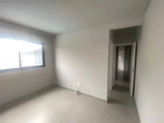 Imagem Apartamento 2 dormitórios sendo 1 suíte e 2 vagas de garagem em Canto Grande - Bombinhas