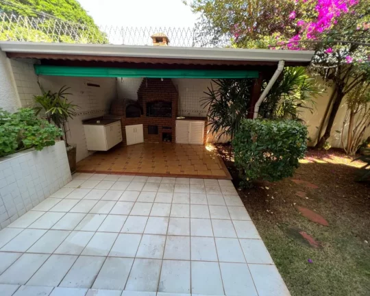 Imagem Sobrado São Francisco condomínio 3 suítes , 6 vaga , ótima localização