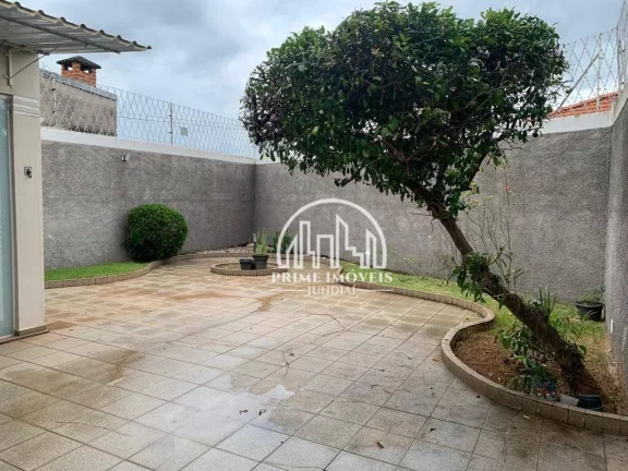 Imagem Casa com 3 dormitórios à venda, 214 m² por R$ 1.030.000,00 - Jardim Santana - Jundiaí/SP