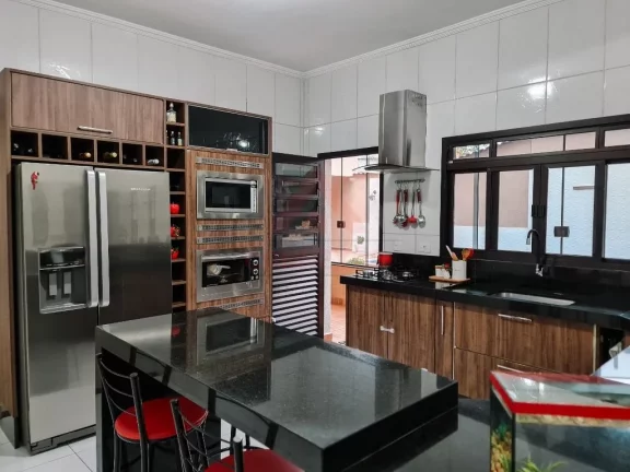 Imagem Sobrado com 4 dormitórios à venda, 410 m² por R$ 1.200.000,00 - Jardim Monte Cristo - Suzano/SP