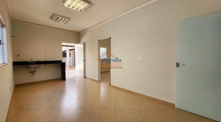 Imagem Casa à venda no bairro Aterrado - Mogi Mirim/SP