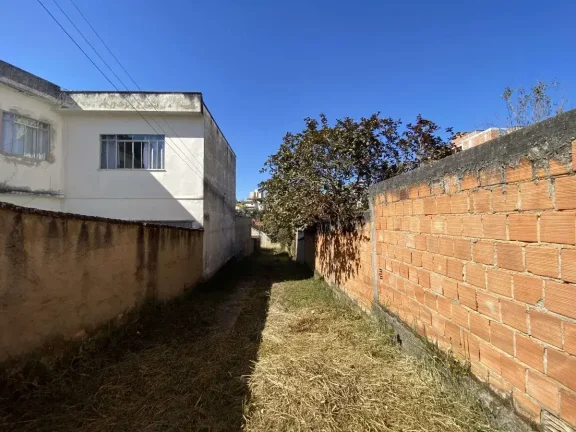 Imagem Terreno - Excelente Oportunidade de Investimento no Bairro Monsenhor Mário Quintão!