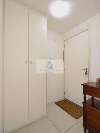 Imagem Apartamento à venda em Jacarepaguá, Rio de Janeiro-RJ: 2 quartos, 1 suíte, 1 sala, 2 banheiros, 1 vaga, 60m². Aproveite!