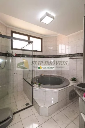 Imagem Lindo apartamento para venda com 235 m² com 4 quartos, 3 garagens no miolo Cambuí - Campinas - SP