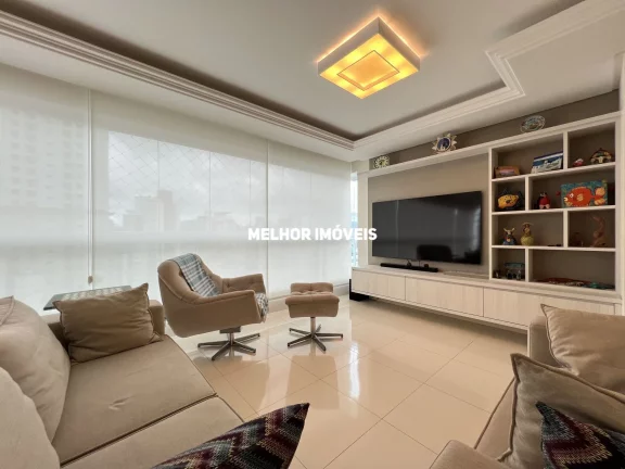 Imagem Apartamento mobiliado á venda com 3 suítes, 2 vagas de garagem localizado em Balneário Camboriú