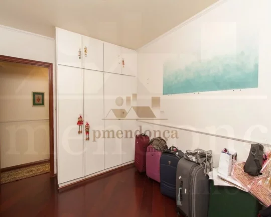 Imagem Apartamento com living para 2 ambientes, lavabo, 3 dormitórios sendo 1 suíte, banheiro social, coz...