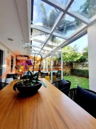 Imagem Casa com 3 Quartos à venda, 262m² - Chácara Monte Alegre