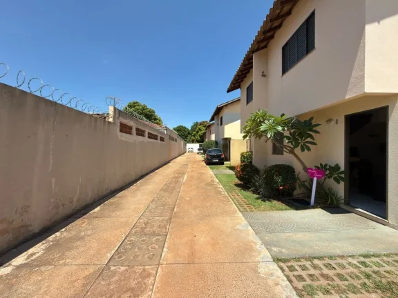 Imagem Sobrado Moderno em Condomínio – Funcionalidade, Conforto e Excelente Localização