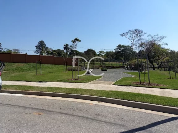 Imagem Alphaville Castello - Venda Sobrado AC 350 m² | AT 404 m² | 3 Dormitórios | 3 Suítes | 5 Banheiros | 6 Vagas