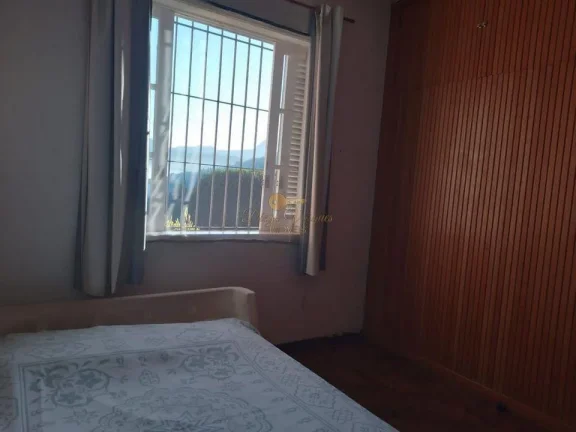 Imagem Casa para Venda em Teresópolis / RJ no bairro Golfe