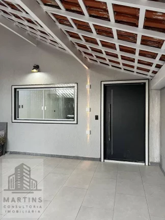 Imagem Vendo casa com piscina