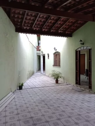 Imagem Sobrado com 3 dormitórios à venda, 165 m² por R$ 590.000,00 - Vila Acoreana - Poá/SP