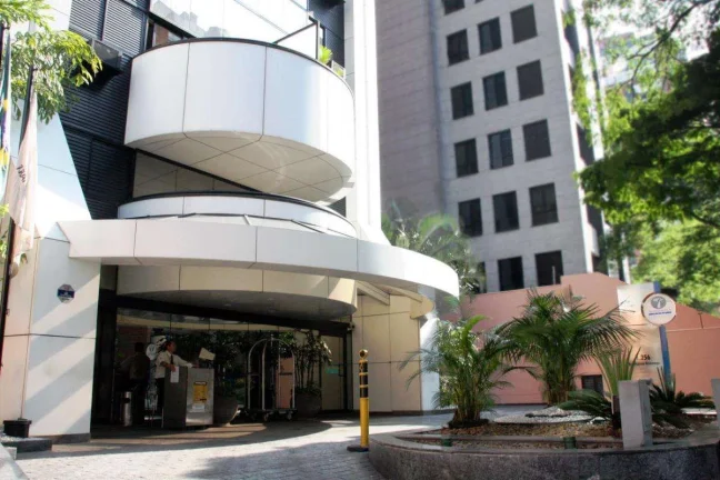 Imagem Flat disponível para locação no Transamérica Executive Faria Lima, com 29m², 1 dormitório e 1 vaga de garagem