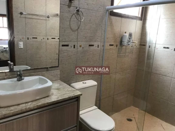 Imagem Casa com 3 quartos à venda, 250 m² por R$ 1.700.000 - Vila Milton - Guarulhos/SP