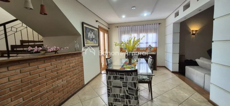 Imagem Casa Condomínio Estância Paraíso - Região Alphaville

Charmosa, construção sólida, 510 m² de...
