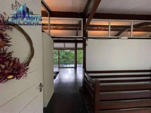 Imagem Cond. dos Arquitetos na Granja Viana - Contemporânea e despojada! Única!