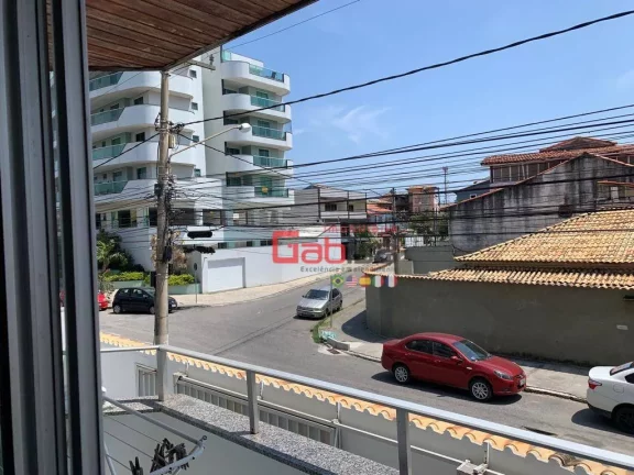Imagem Apartamento com 3 dormitórios à venda, 132 m² por R$ 570.000 - Vila Nova - Cabo Frio/RJ