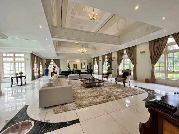 Imagem Casa de Condomínio em Tamboré - Santana de Parnaíba, SP