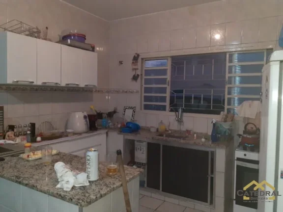Imagem CASA COM 4 DORMITÓRIOS À VENDA, 245 M² POR R$ 650.000,00 - JARDIM CAÇULA - JUNDIAÍ/SP