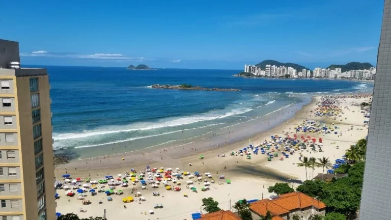 Imagem Apartamento à venda, 190 m² - Pitangueiras - Guarujá/SP