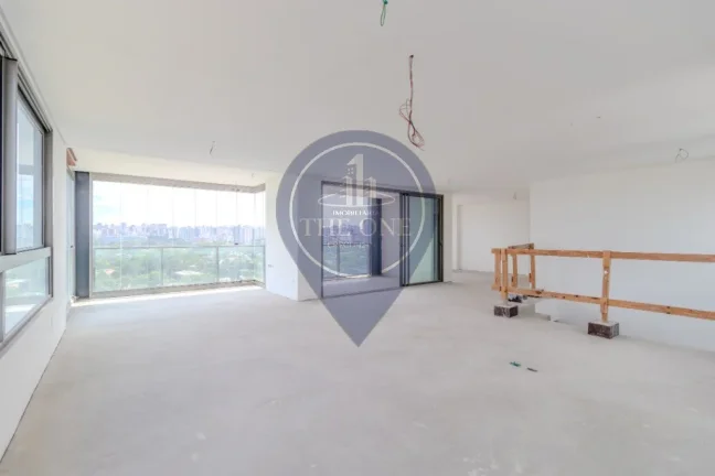 Imagem Cobertura de Luxo em Moema, São Paulo-SP: 3 Quartos, 3 Suítes, 2 Salas, 4 Banheiros, 6 Vagas de Garagem, 398m² de Área.