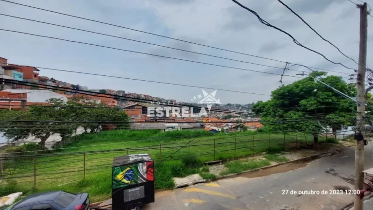 Imagem CASA À VENDA PRÓXIMO AO CENTRO DE COTIA/SP