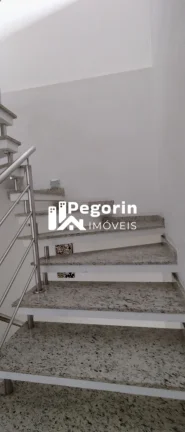 Imagem Sobrado à venda em Curitiba, Cajuru, com 3 quartos, 168,00m²