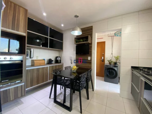 Imagem Apartamento com 3 dormitórios à venda, 119 m² por R$ 1.850.000,00 - Ponta da Praia - Santos/SP