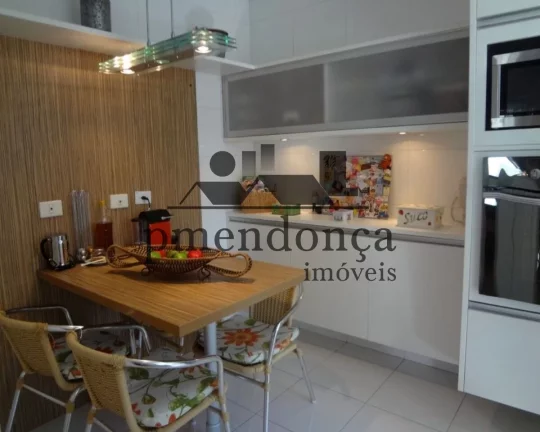 Imagem Apartamento com 136m² em Perdizes, 4 quartos (3 suítes) e 3 vagas.