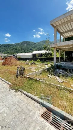 Imagem Casa em Condomínio para Venda em Rio de Janeiro / RJ no bairro Vargem Pequena