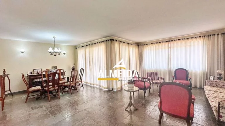 Imagem Casa com 3 dormitórios à venda, 234 m² por R$ 950.000,00 - Cidade Claret - Rio Claro/SP