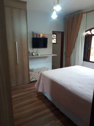 Imagem Casa com 4 dormitórios à venda, 230 m² por R$ 1.044.000,00 - Jardim Medina - Poá/SP