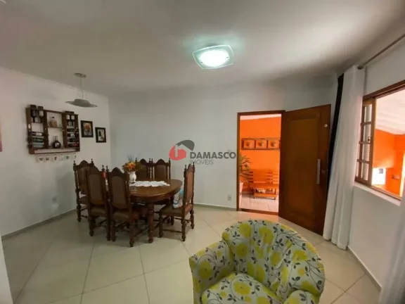 Imagem Casa à venda 2 Quartos, 1 Suite, 2 Vagas, 178M², Campestre, Santo André - SP