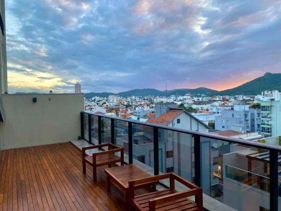Imagem Apartamento Diferenciado com 4 dormitórios à venda no Centro de Balneário Cambor