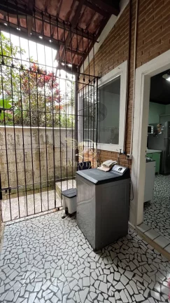 Imagem CASA Á VENDA COM 3 DORMITORIOS MAIS EDÍCULA ITAGUA UBATUBA-SP