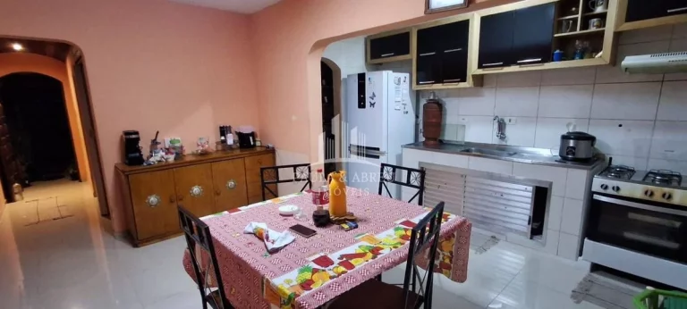 Imagem Lindo Sobrado125m², 3 Dormitórios, 2 Banheiros, Sala e Cozinha Grande, 4 Vagas + 2 Cômodos com Banheiro nos fundos no Jardim Primavera, Mauá-SP