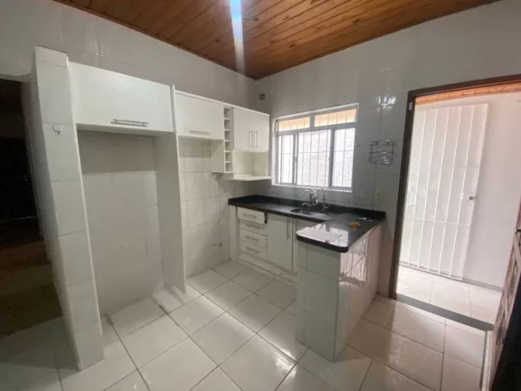 Imagem Casa com 2 dormitórios à venda, 70 m² por R$ 500.000,00 - Centro - Suzano/SP